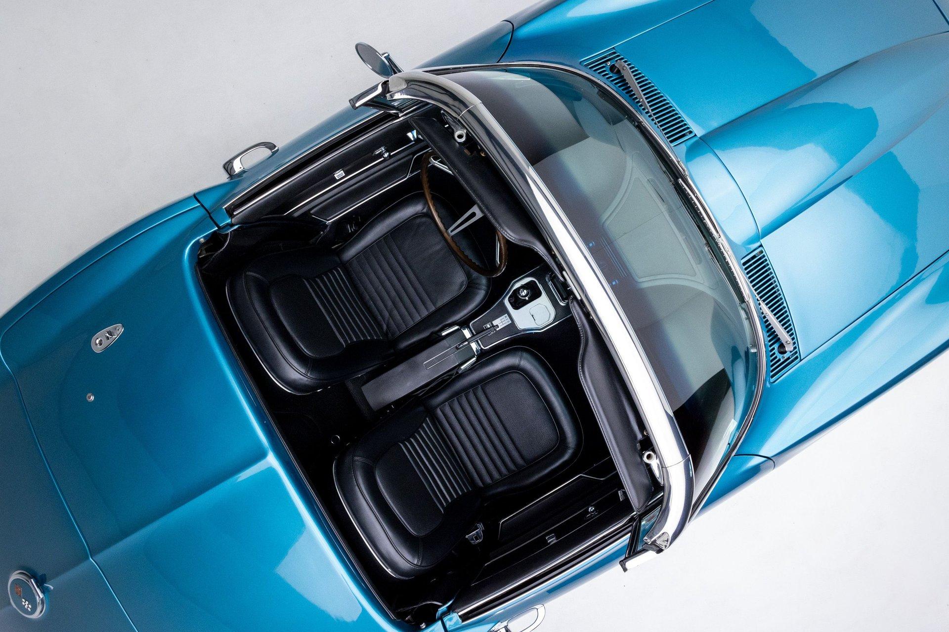1967 Chevrolet Corvette 38