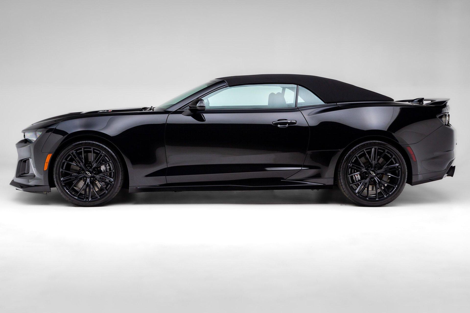 2022 Chevrolet Camaro 16