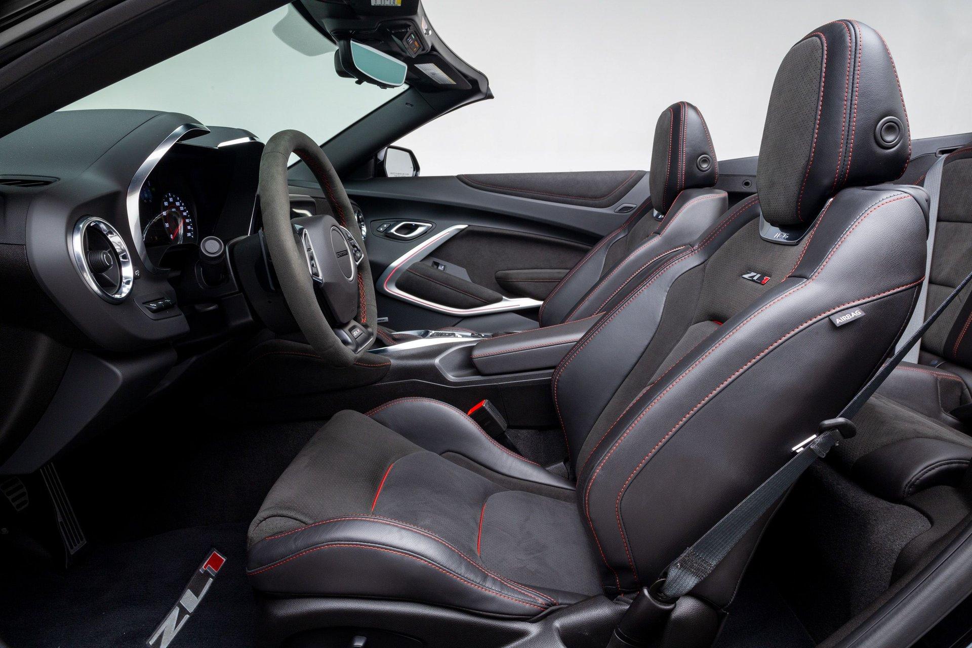 2022 Chevrolet Camaro 28