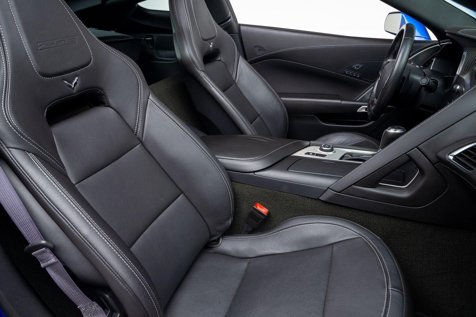 2016 Chevrolet Corvette 38