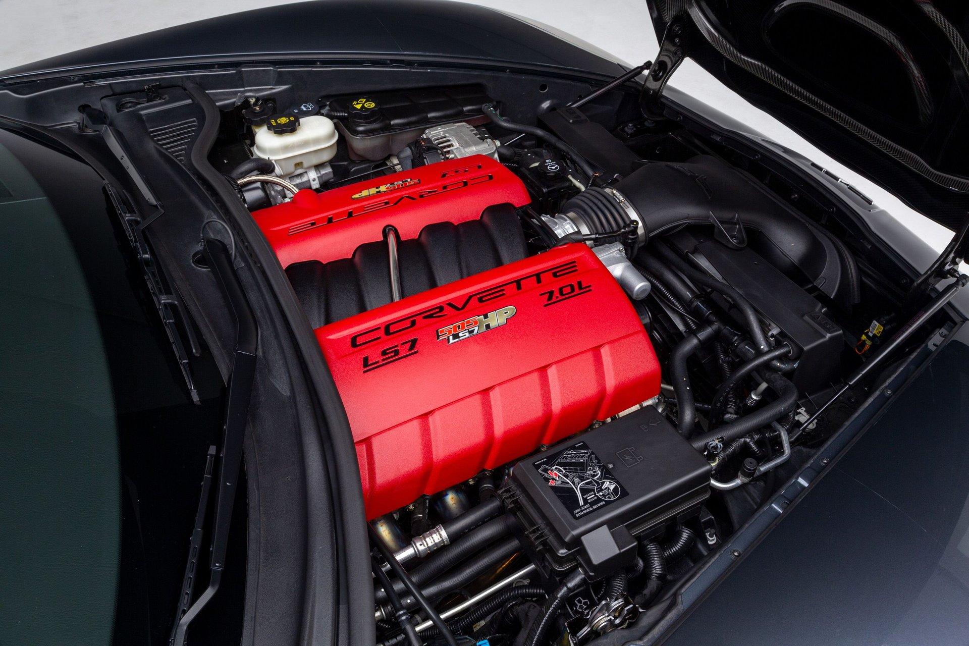 2013 Chevrolet Corvette 24