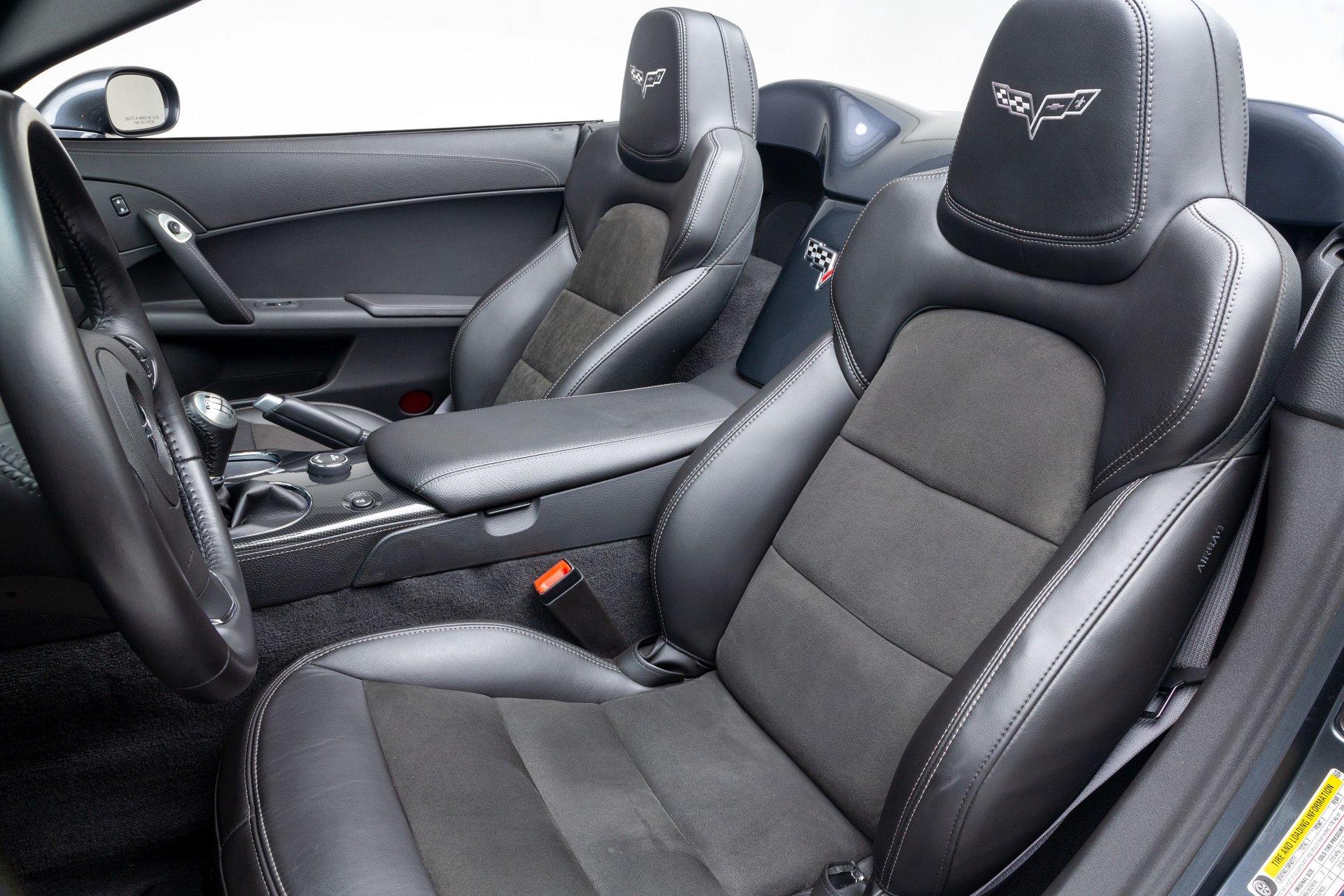 2013 Chevrolet Corvette 33