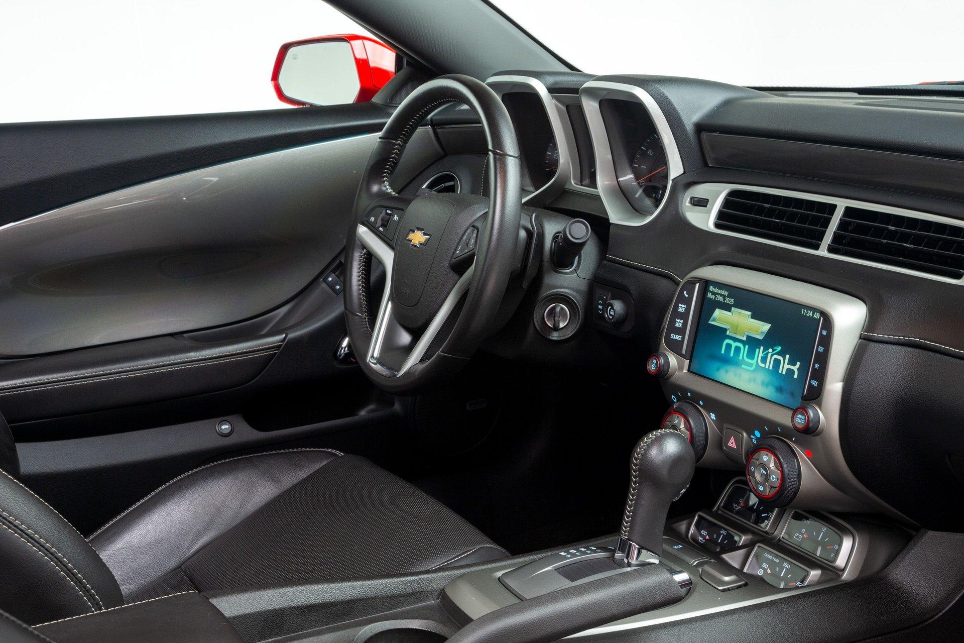 2015 Chevrolet Camaro 17