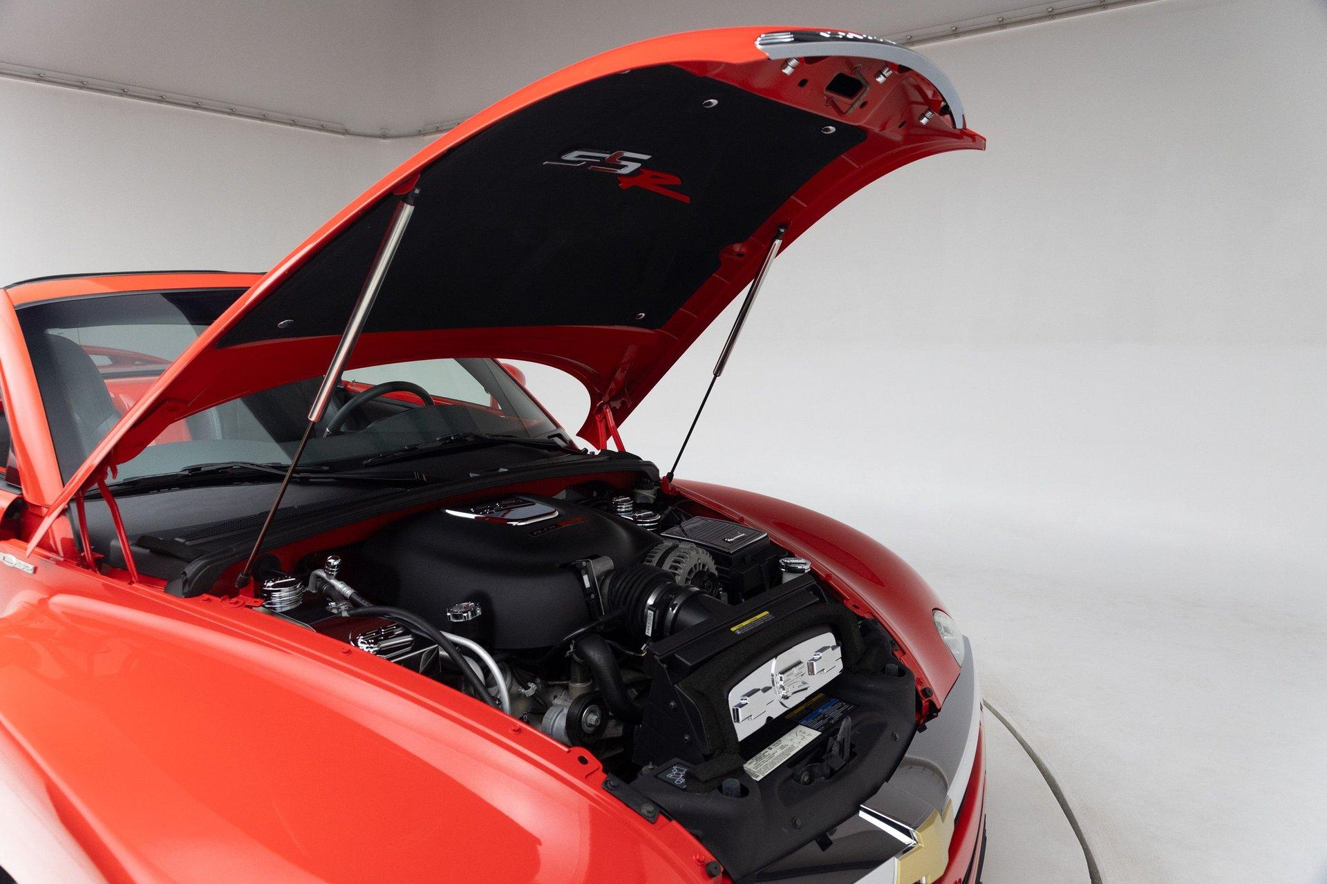 2005 Chevrolet SSR 21