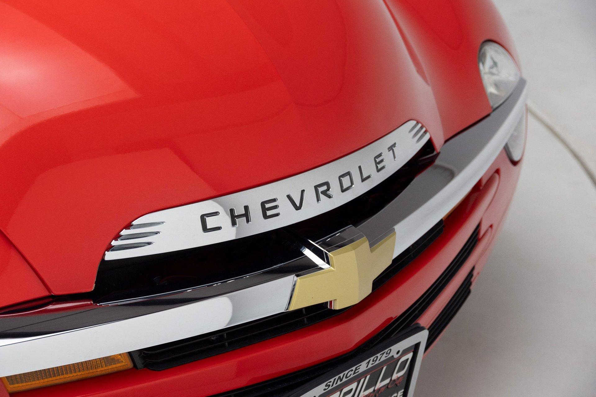 2005 Chevrolet SSR 23