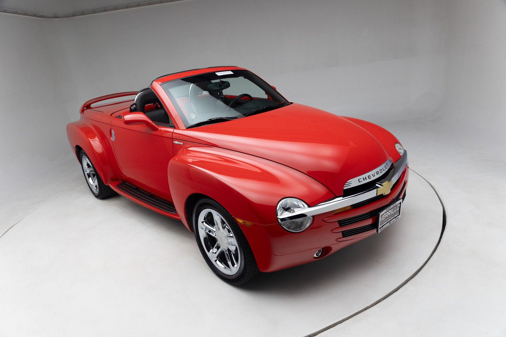 2005 Chevrolet SSR 25