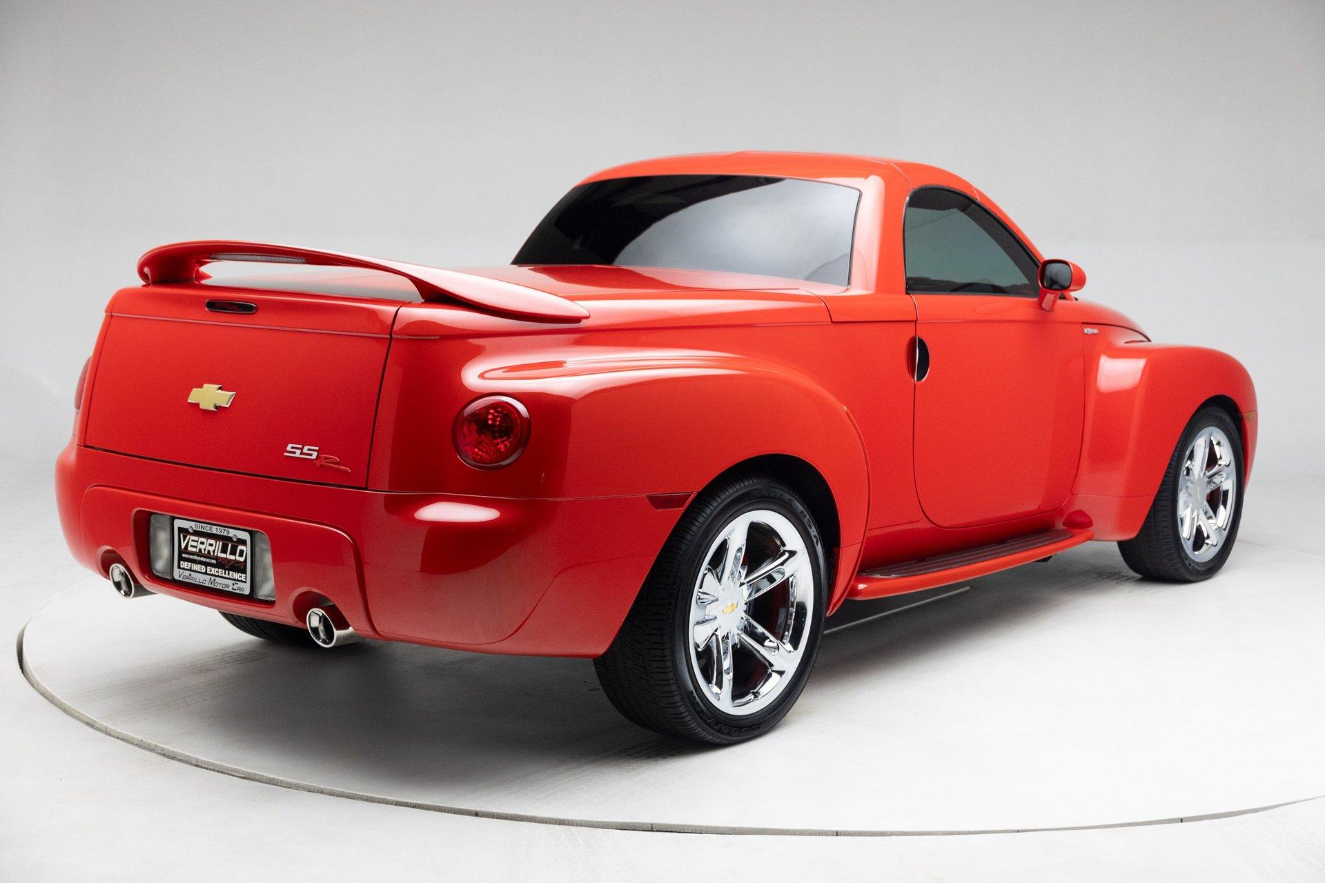 2005 Chevrolet SSR 43