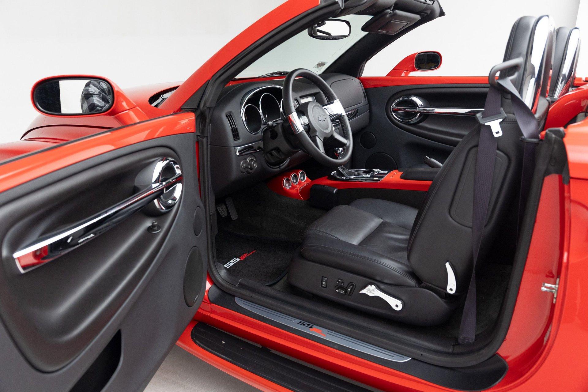 2005 Chevrolet SSR 60