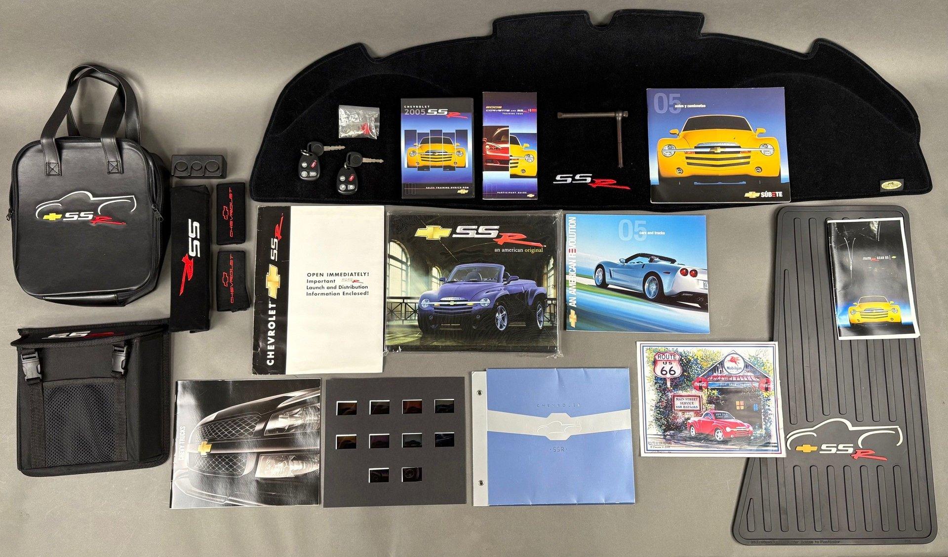 2005 Chevrolet SSR 7