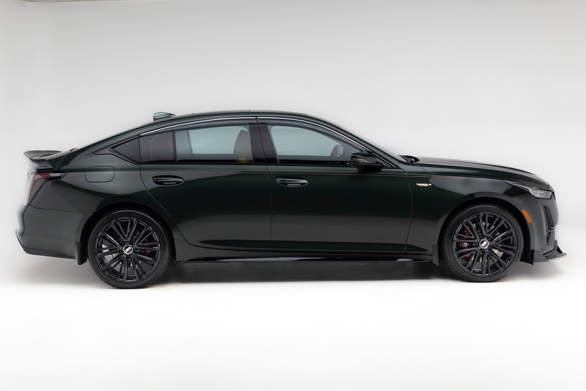 2020 Cadillac CT5-V Series 16
