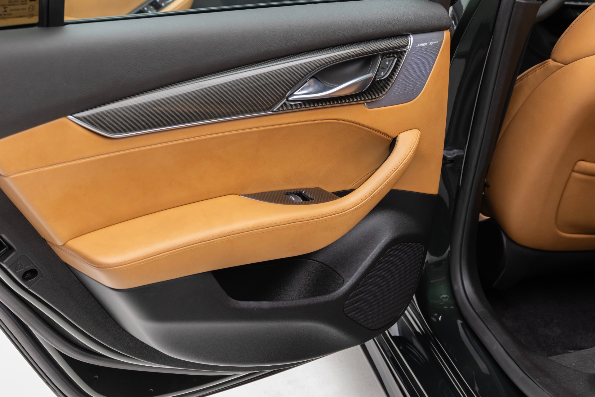 2020 Cadillac CT5-V Series 74