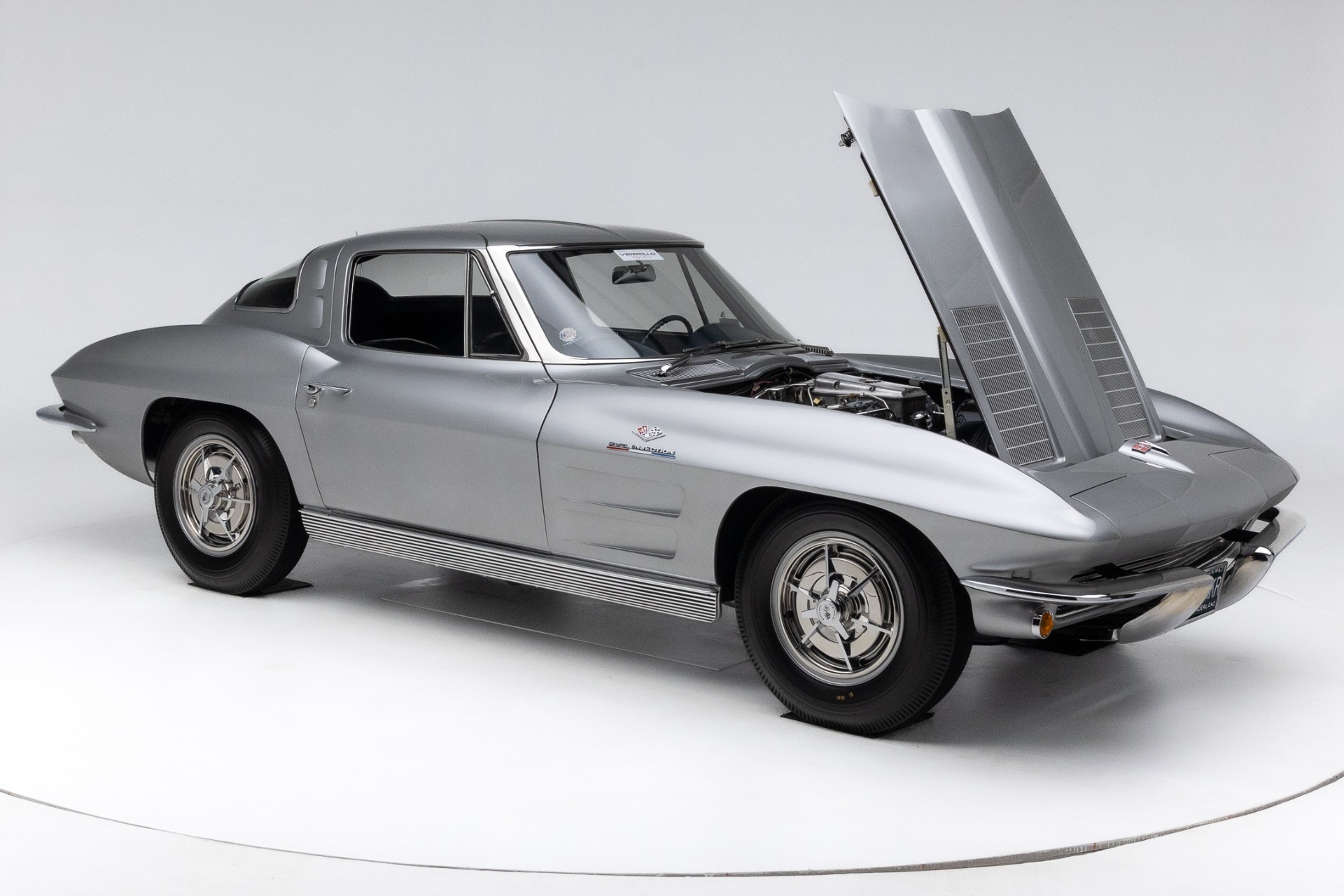 1963 Chevrolet Corvette 1