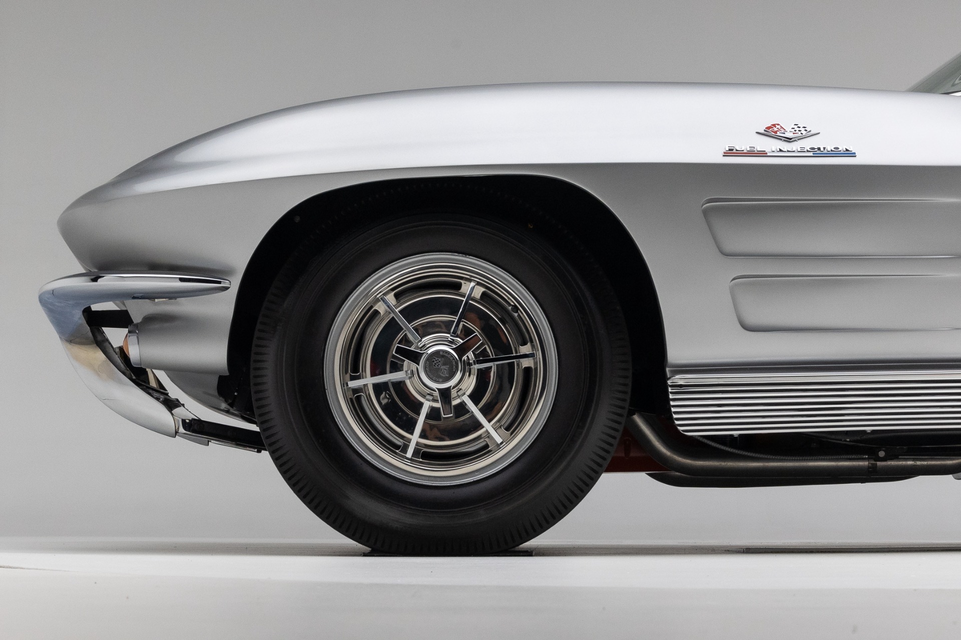 1963 Chevrolet Corvette 27