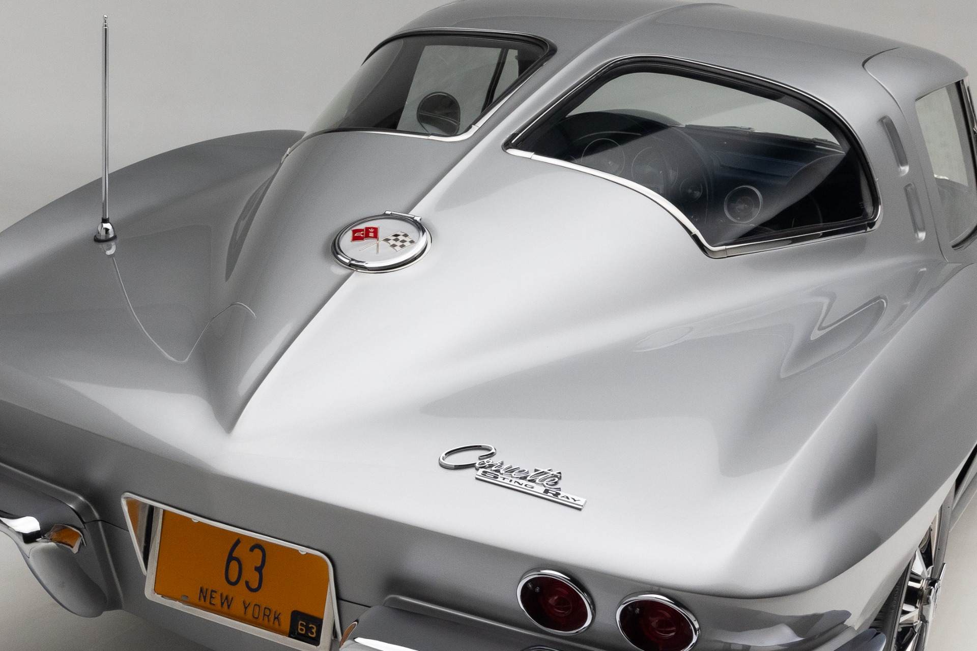 1963 Chevrolet Corvette 46
