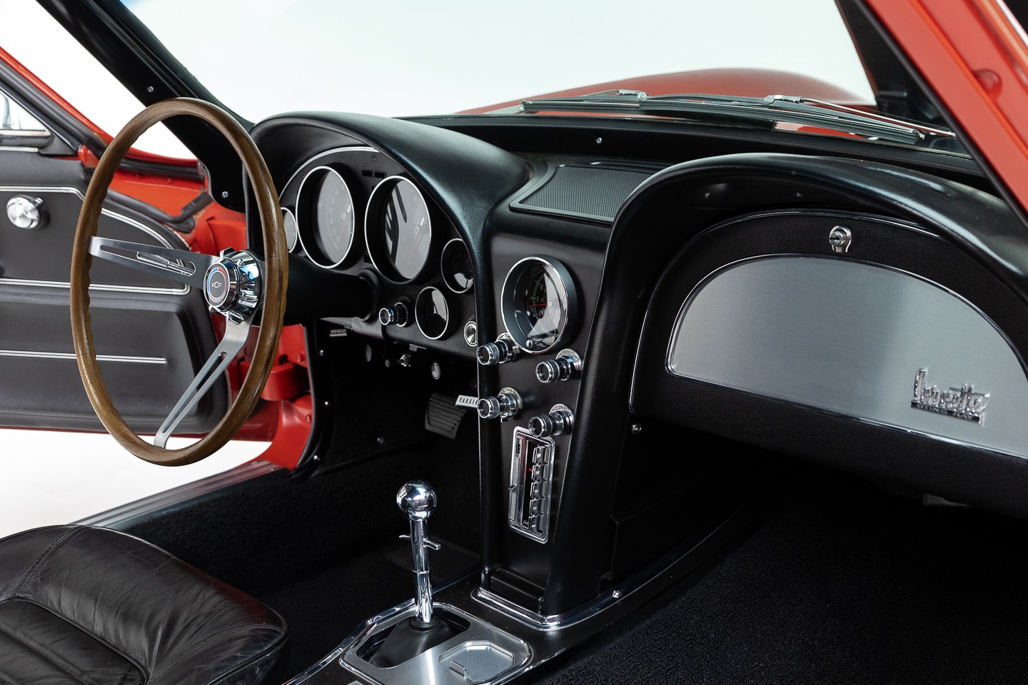 1966 Chevrolet Corvette 11
