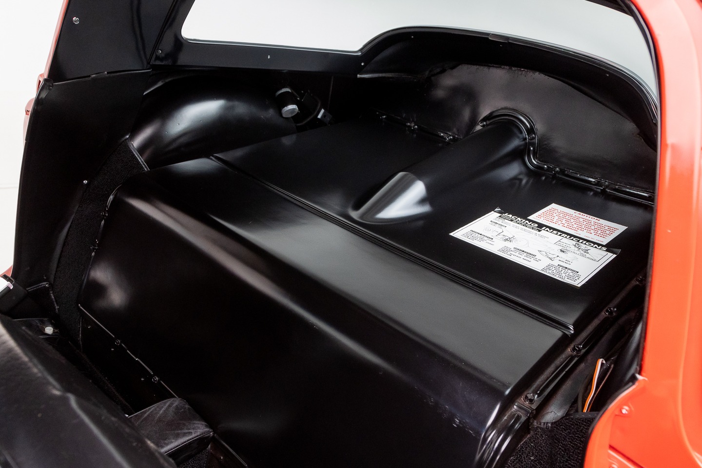 1966 Chevrolet Corvette 38