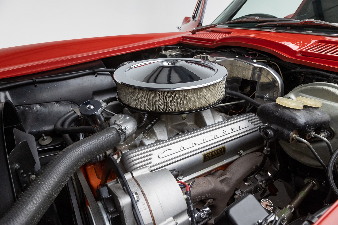 1966 Chevrolet Corvette 43