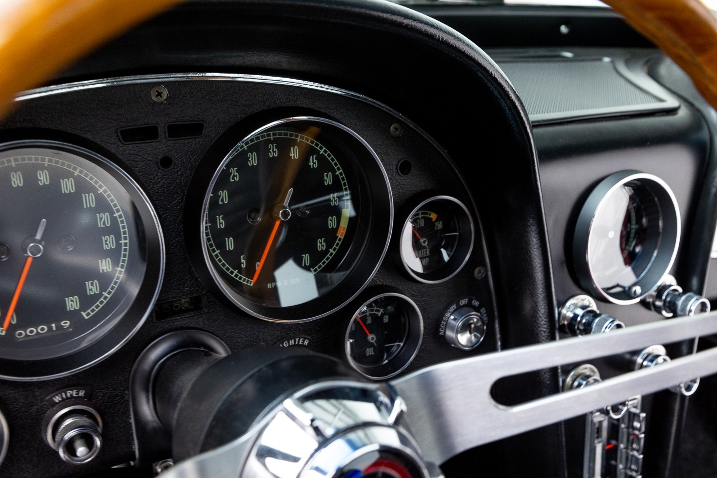 1966 Chevrolet Corvette 49