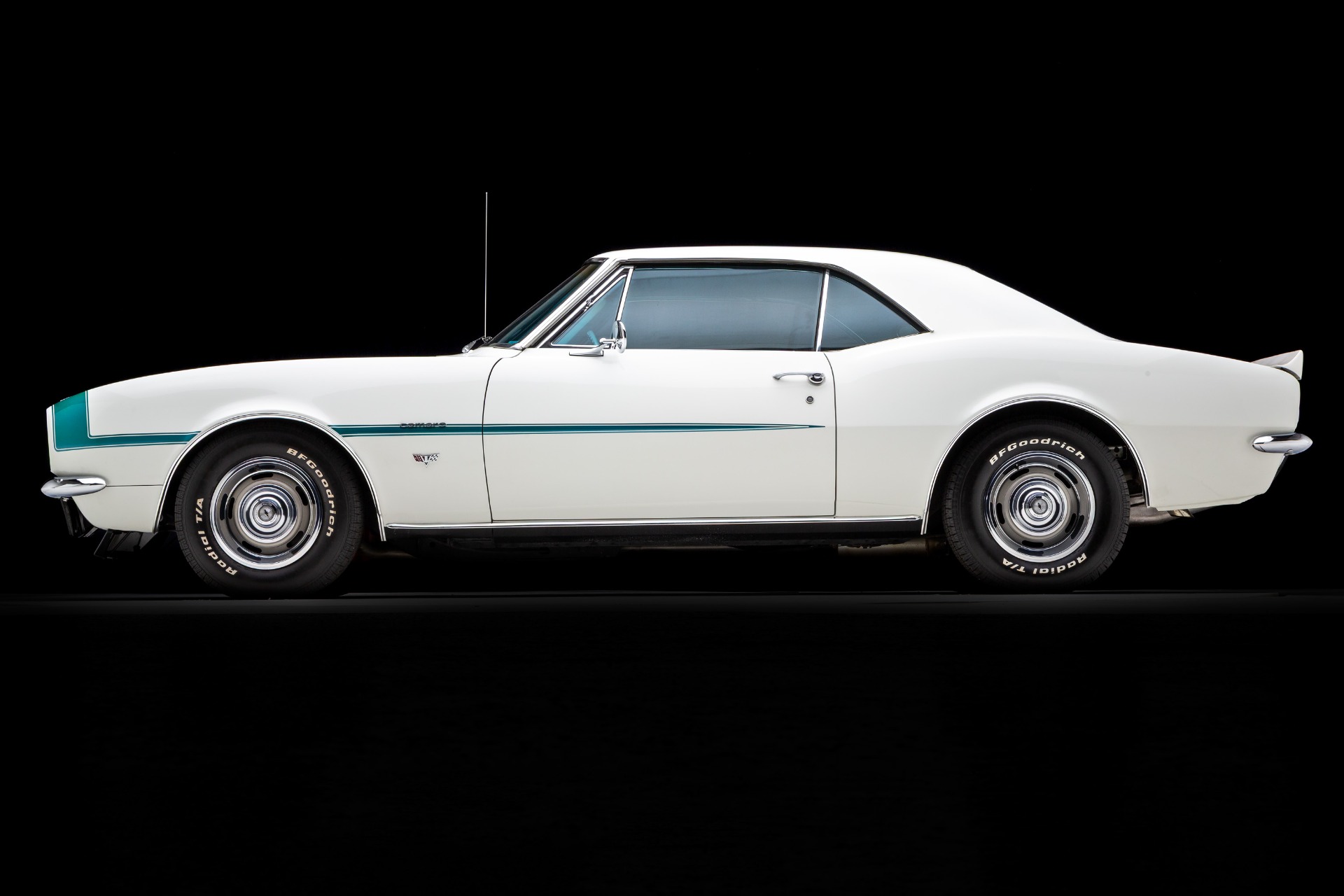 1967 Chevrolet Camaro 11