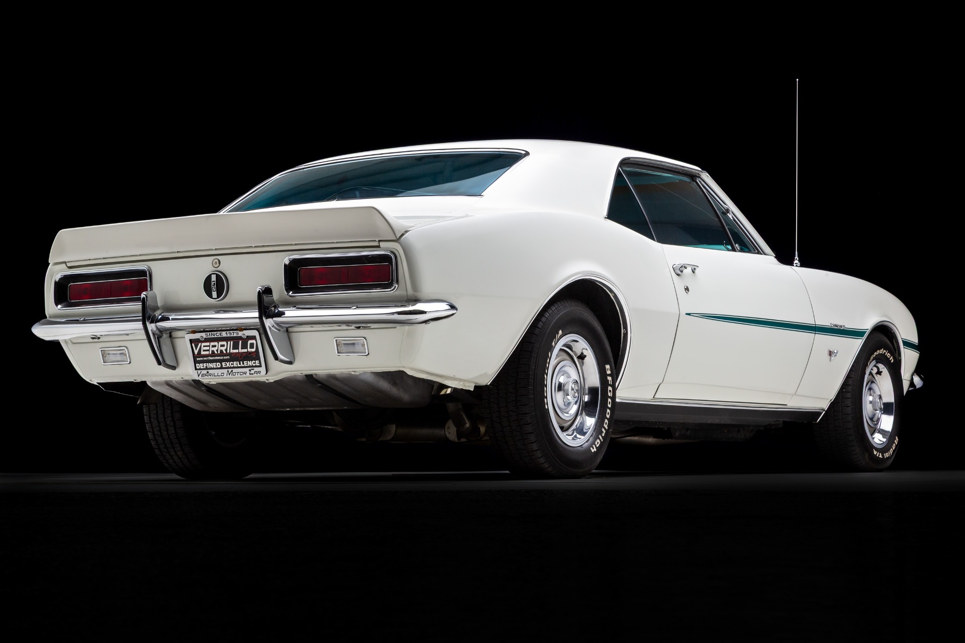 1967 Chevrolet Camaro 16