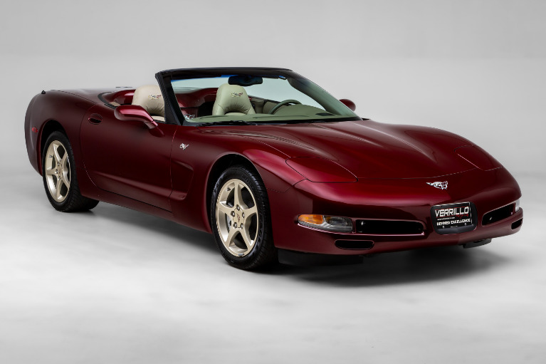 2003 Chevrolet Corvette Base