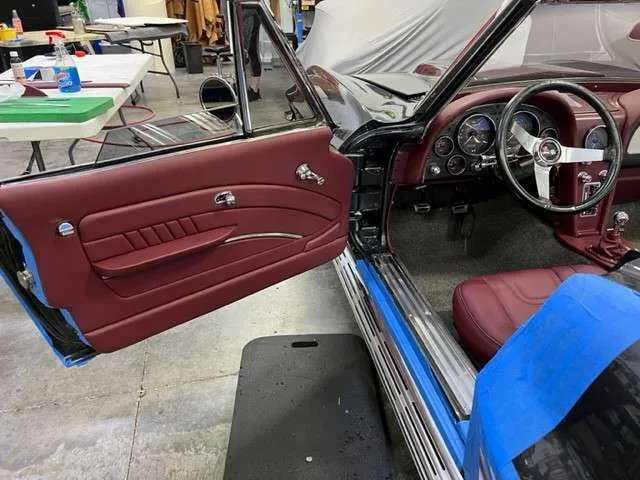 1965-corvette-convert21