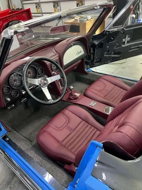 1965-corvette-convert25