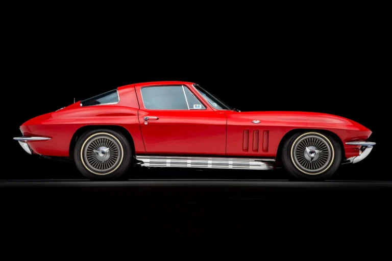 1966CorvetteBigTank-RallyRed-11-scaled.jpg
