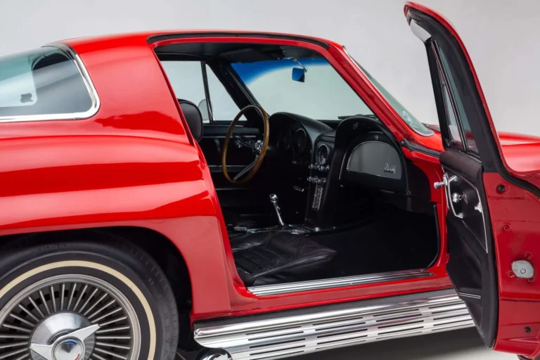1966CorvetteBigTank-RallyRed-30-scaled.jpg