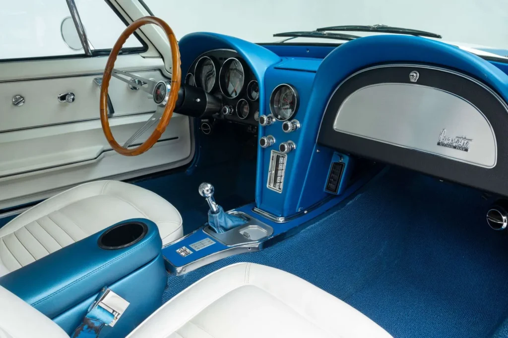 1967-chevrolet-corvette-coupe12