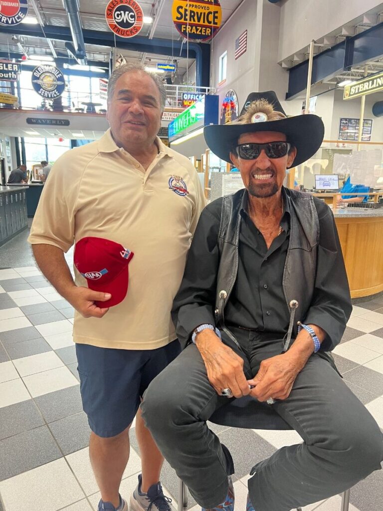 The Legend Meets... The Legend!